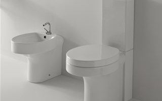 Collezione Cento: semplicità ed essenzialità per un bagno al top!