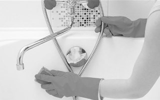 Come pulire vasca da bagno
