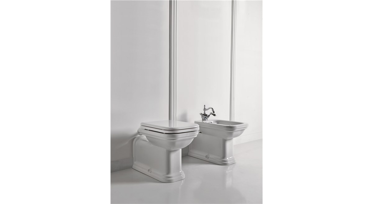 Vaso unico “PROLUNGATO” cod 4116, Bidet “PROLUNGATO” cod 4120, lavabo 100 cod 1