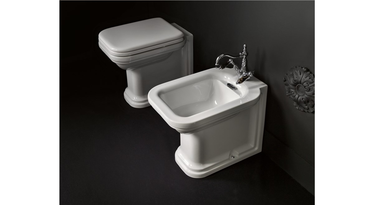 Vaso unico cod 4118, Bidet Monoforo cod 4121, lavabo 100 cod 1